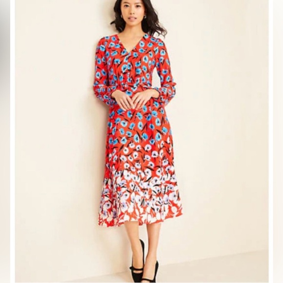 Ann Taylor Dresses & Skirts - Ann Taylor Floral Red Poppyseed print Midi Dress 00P NWOT